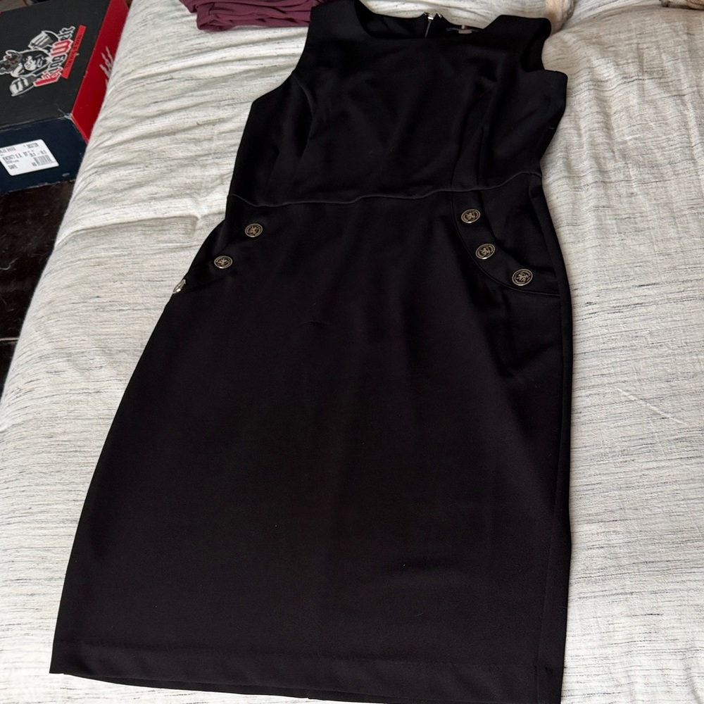 Tommy Hilfiger Black Sleeveless Midi Sheath Dress with Decorative Buttons